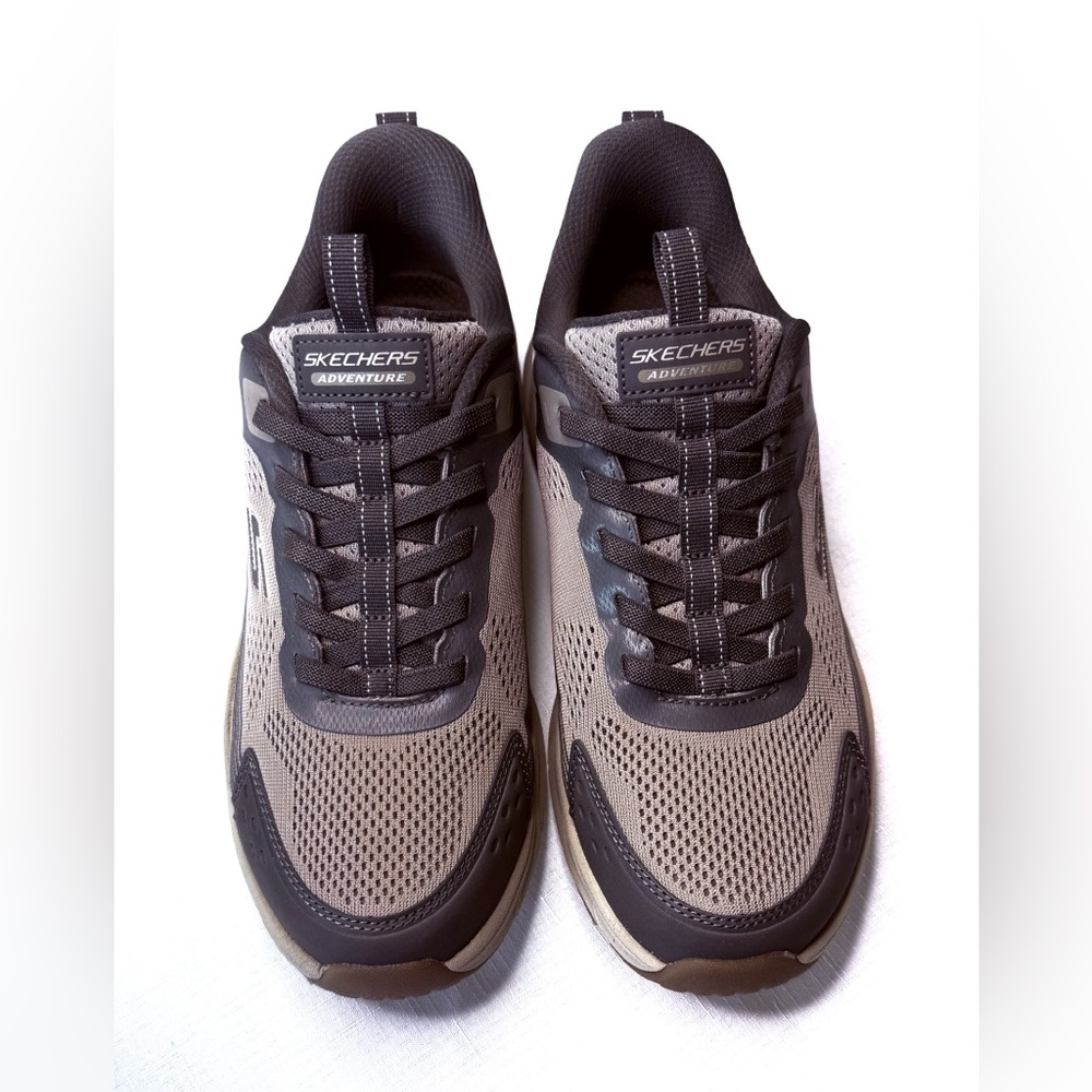Skechers Hillcrest Vast Adventure Taupe Memory Foam Slip-in Sneakers Men’s 10